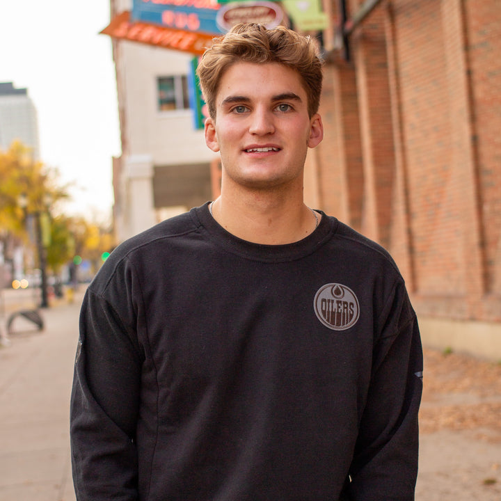 Edmonton Oilers 2024-25 Fanatics Authentic Pro Road Black Crewneck Sweatshirt