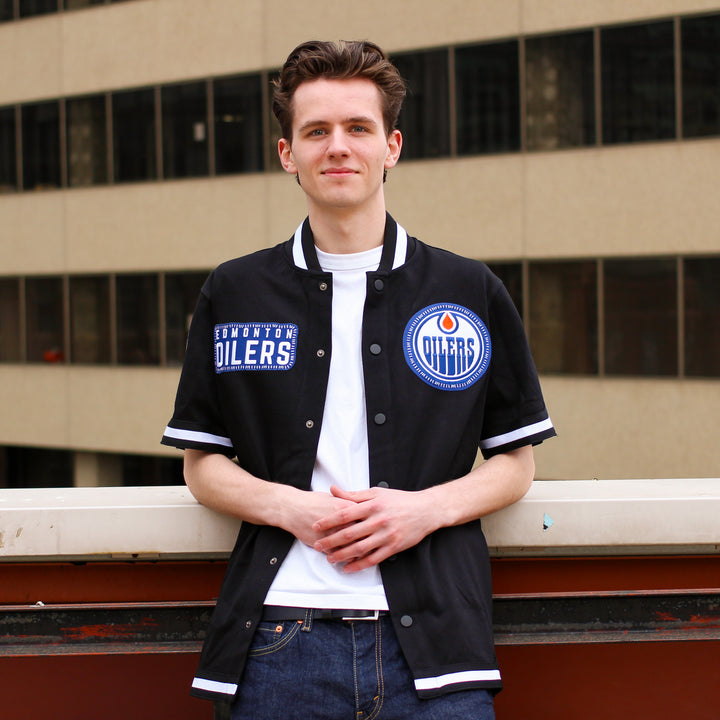 Edmonton Oilers Pro Standard Pick Stitch Black Short Sleeve Jacket