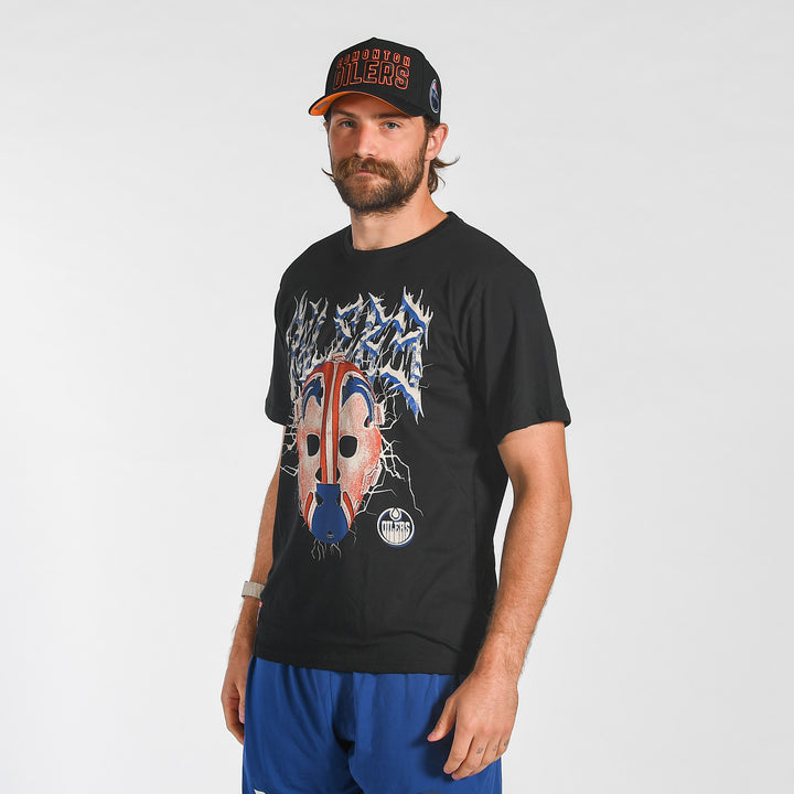 Edmonton Oilers Sport Design Sweden Black Goalie Mask Relaxed Fit T-Shirt