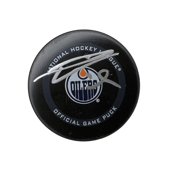 Leon Draisaitl Edmonton Oilers Autographed Goal Puck - Mar. 30/2022 vs Los Angeles Kings #18433