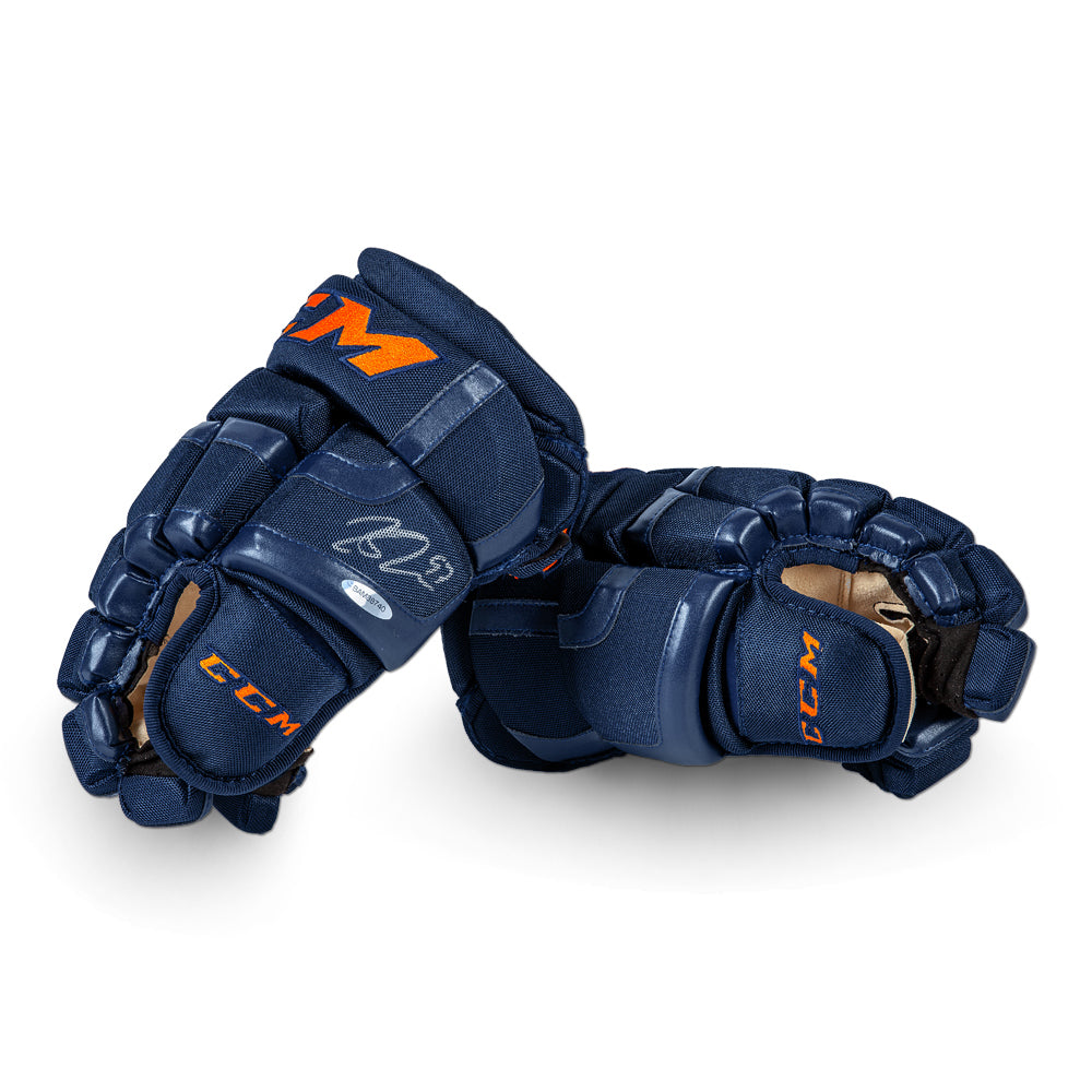 Connor McDavid Edmonton Oilers Signed 2017-2022 CCM Navy Hockey Gloves
