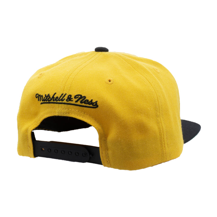 Edmonton Oilers Mitchell & Ness Yellow Gym Stallion Snapback Hat