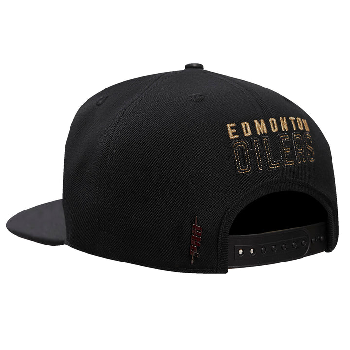 Edmonton Oilers Pro Standard Black & Gold Wool Snapback Hat