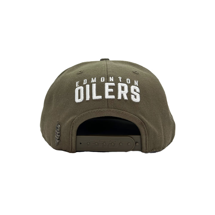 Edmonton Oilers Pro Standard Dark Taupe Home Logo Wool Snapback Hat