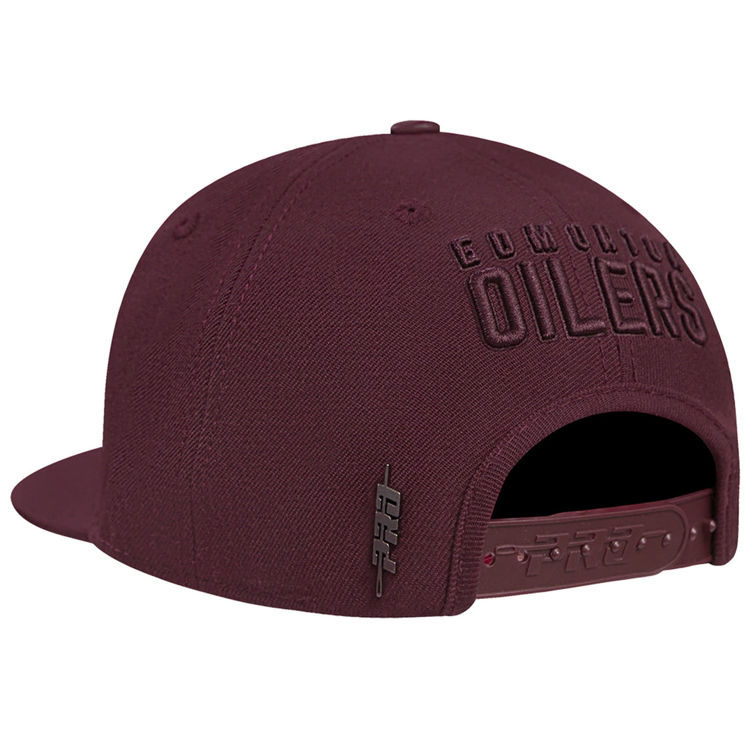 Edmonton Oilers Pro Standard Wine Wool Snapback Hat