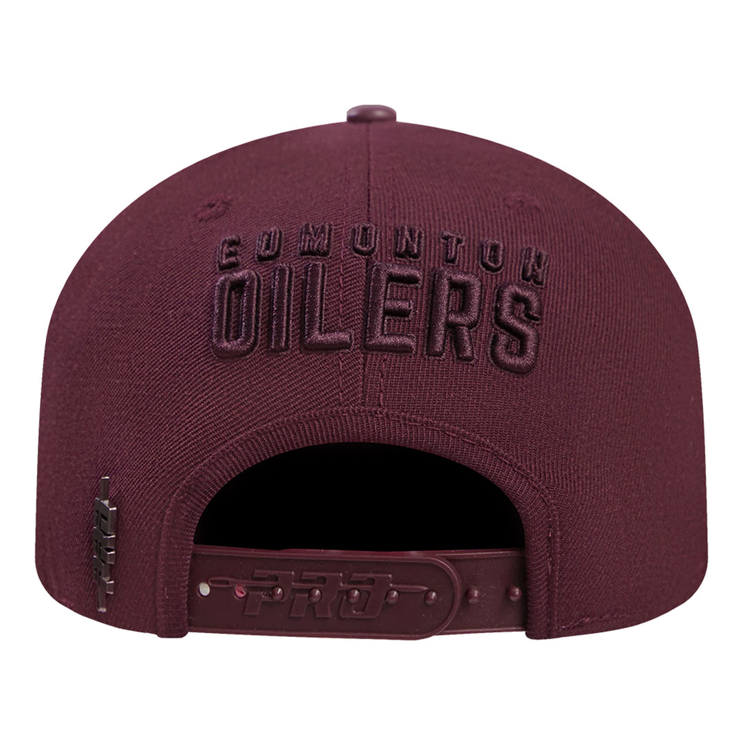 Edmonton Oilers Pro Standard Wine Wool Snapback Hat