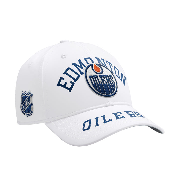 Edmonton Oilers Starter White Locker Room Snapback Hat