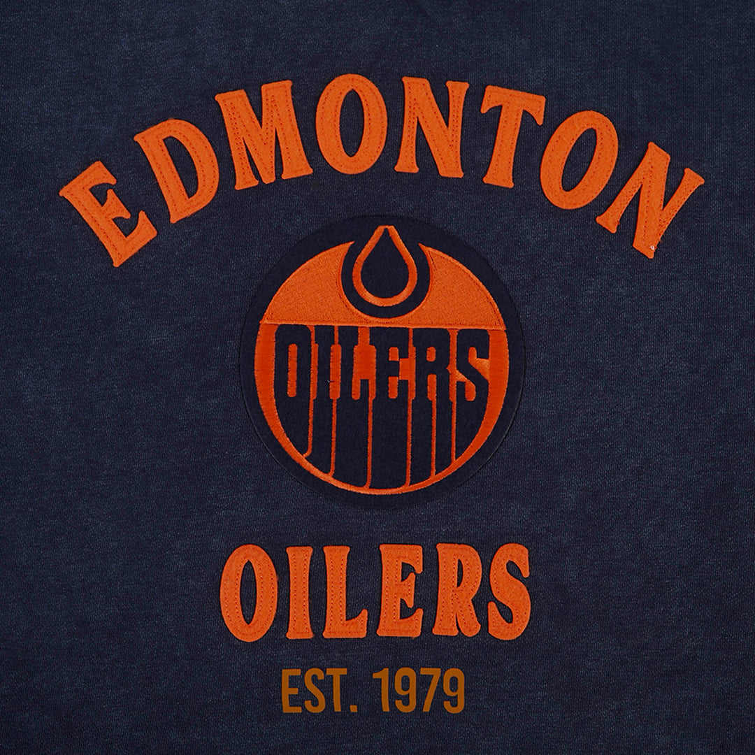 Edmonton Oilers Pro Standard First Team Enzyme Wash Navy Crewneck Sweatshirt