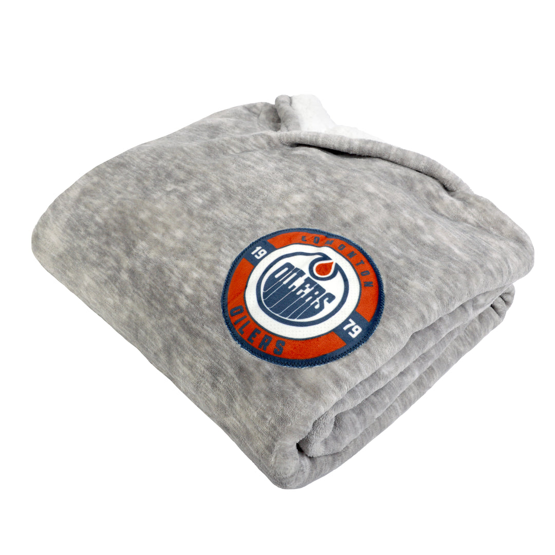 Edmonton Oilers Reversible Game Time Hooded Blanket