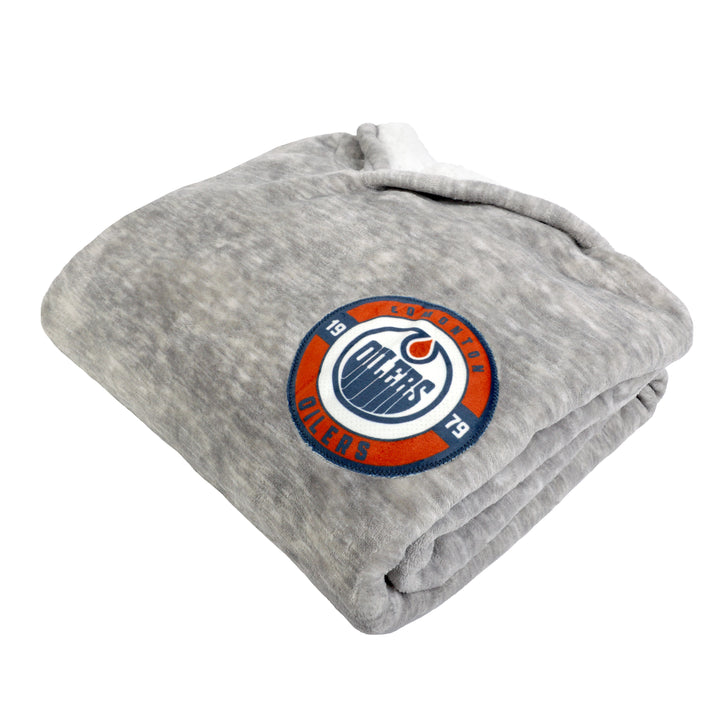 Edmonton Oilers Reversible Game Time Hooded Blanket