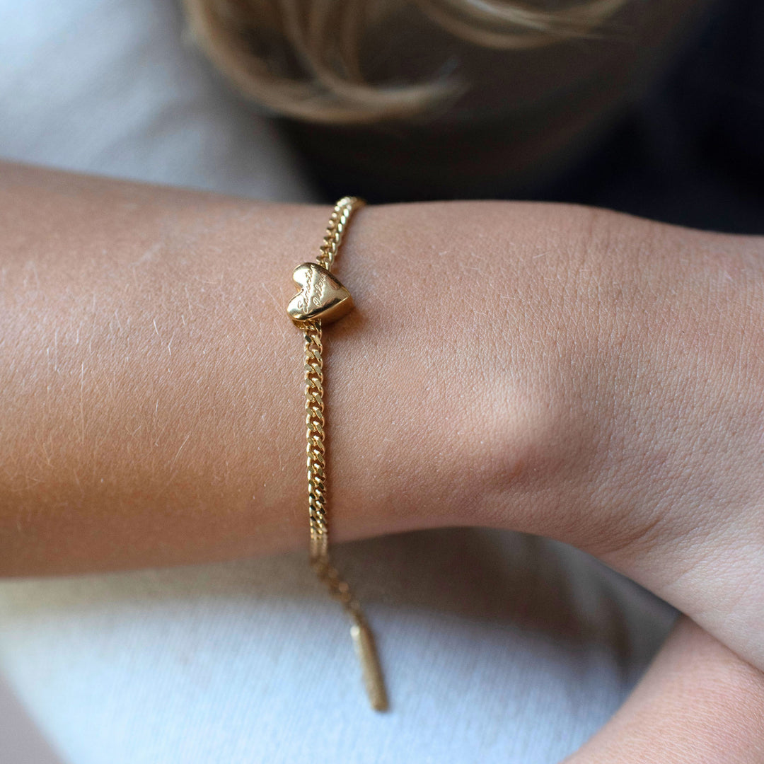 Edmonton Oilers So Pretty Cara Cotter Gold Slider Heart Charm Bracelet