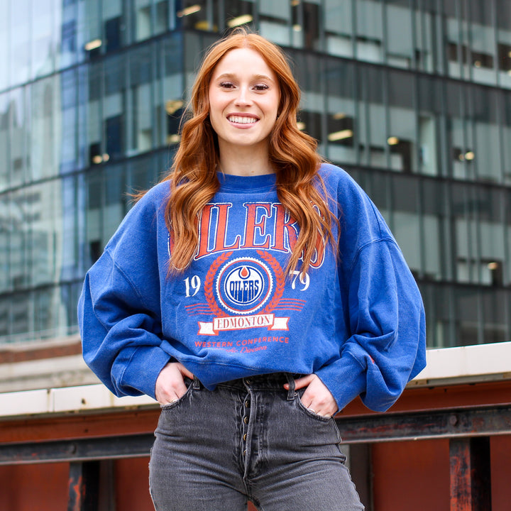 Edmonton Oilers Women's New Era 1933 Throwback Royal Crewneck Sweatshirt