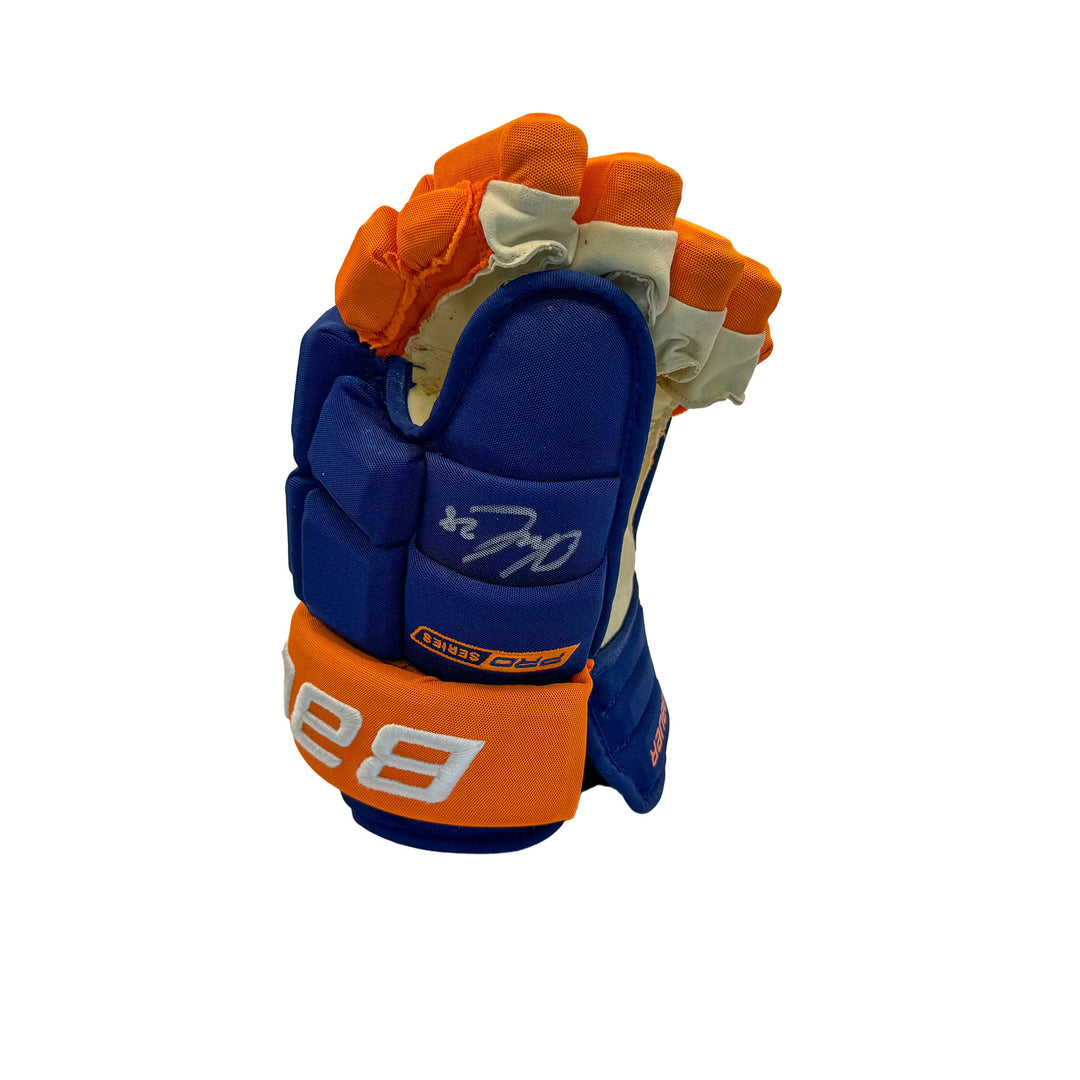 Jack Roslovic Edmonton Oilers Signed Game Worn 2025-26 Bauer Royal Hockey Gloves #26545