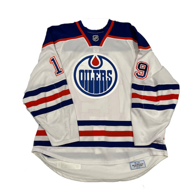 Justin Schultz Edmonton Oilers Game Worn Jersey - 2015-16 White Set #1 - M02428