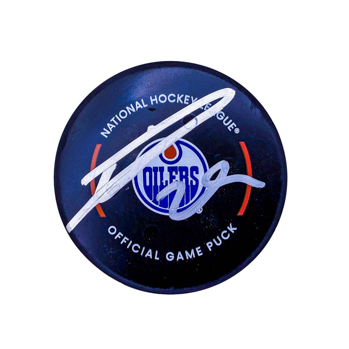 Leon Draisaitl Edmonton Oilers Autographed Goal Puck - Oct. 25/2024 vs Pittsburgh Penguins #24893