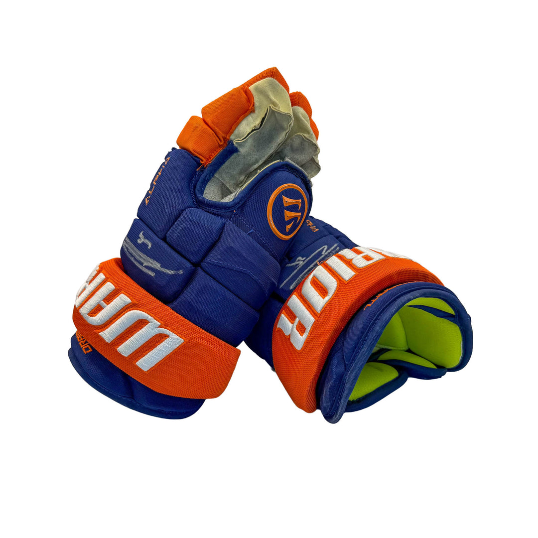 Leon Draisaitl Oilers Signed Game Worn 2025-26 Warrior Royal Hockey Gloves #26577