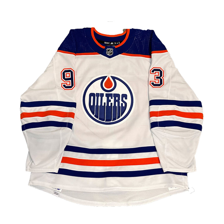 Ryan Nugent-Hopkins Edmonton Oilers Game Worn Jersey - 2023-24 White Set #2 - B00305