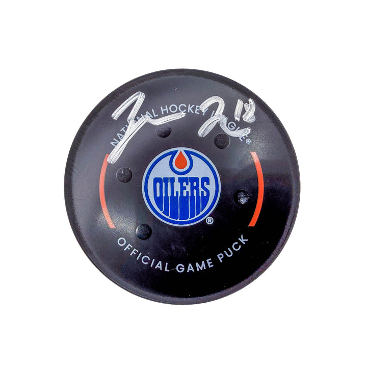 Zach Hyman Edmonton Oilers Autographed Playoff Goal Puck - May. 5/2025 vs Los Angeles Kings #25108