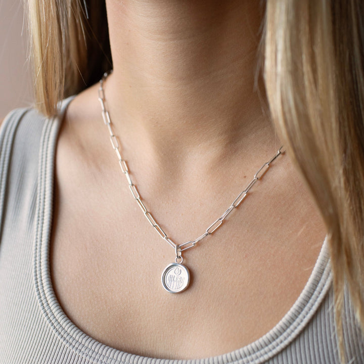 Edmonton Oilers So Pretty Cara Cotter Silver Wax Seal Oval Link Pendant Necklace