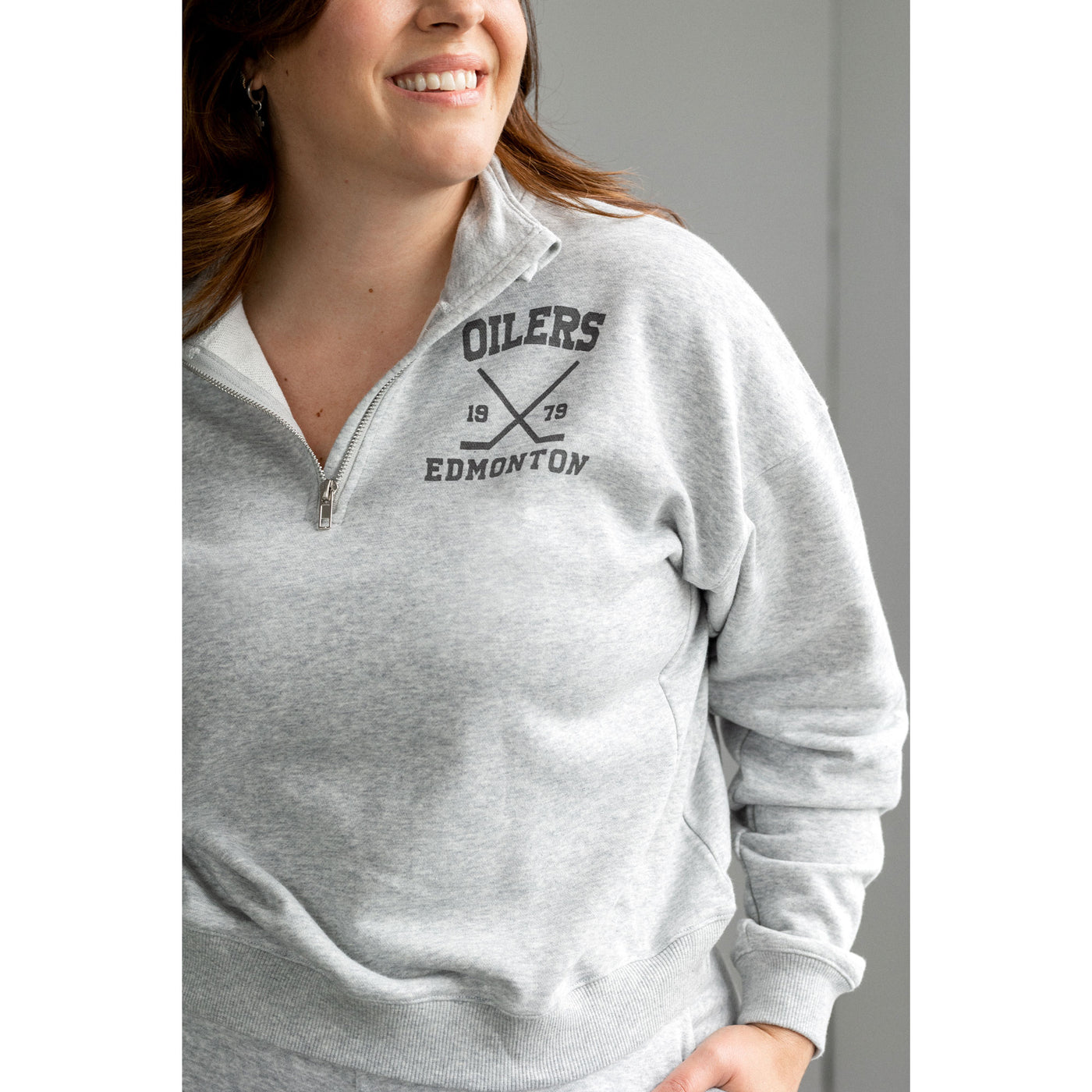 Edmonton Oilers Women's Line Change Club Grey Half-Zip Sweatshirt